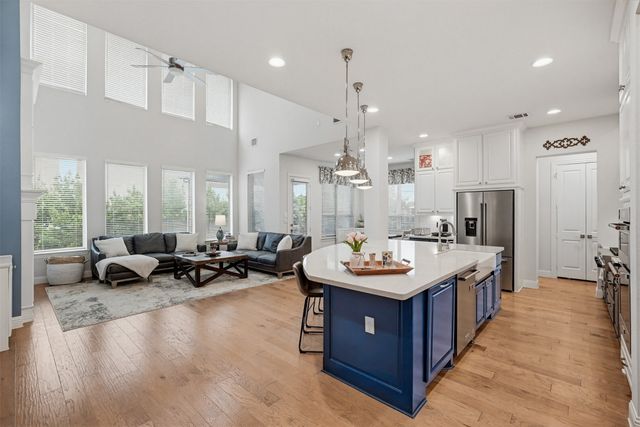 8068 Sarahville Drive, Dallas, TX 75252
