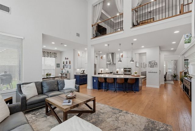 8068 Sarahville Drive, Dallas, TX 75252