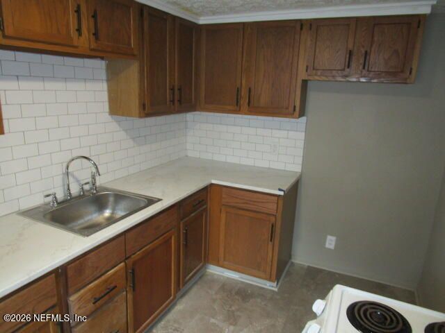 9525 CAMPUS Avenue, Jacksonville, FL 32208