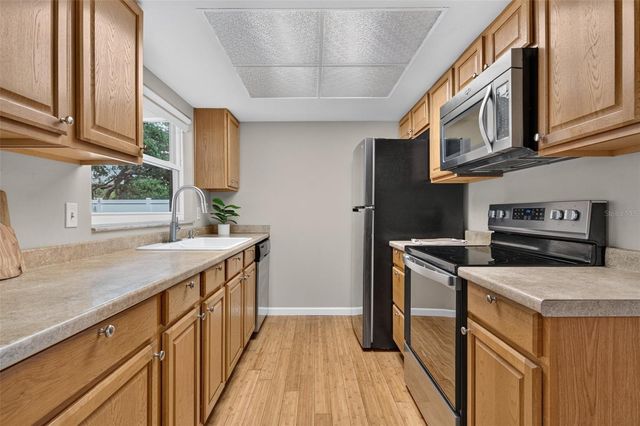 9541 MONTELLO DRIVE, Orlando, FL 32817