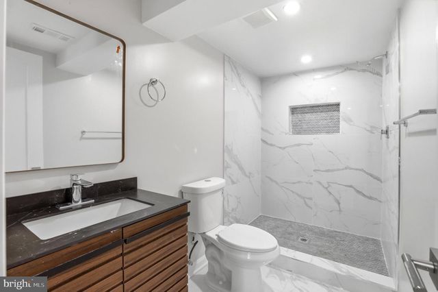 6420 SPRING TER, Falls Church, VA 22042