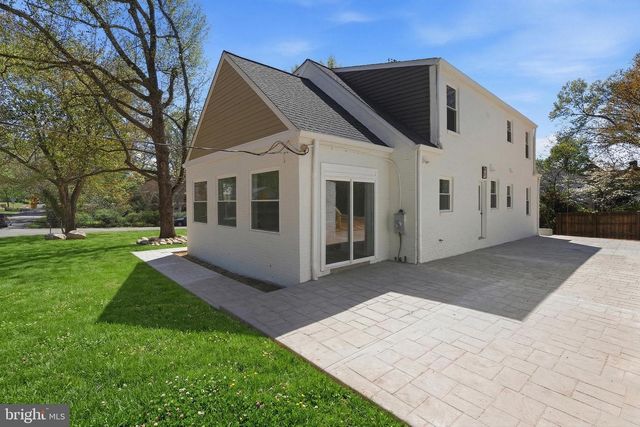 6420 SPRING TER, Falls Church, VA 22042