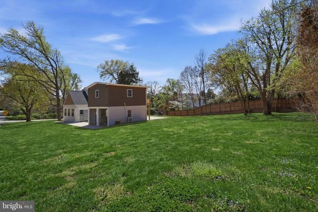 6420 SPRING TER, Falls Church, VA 22042