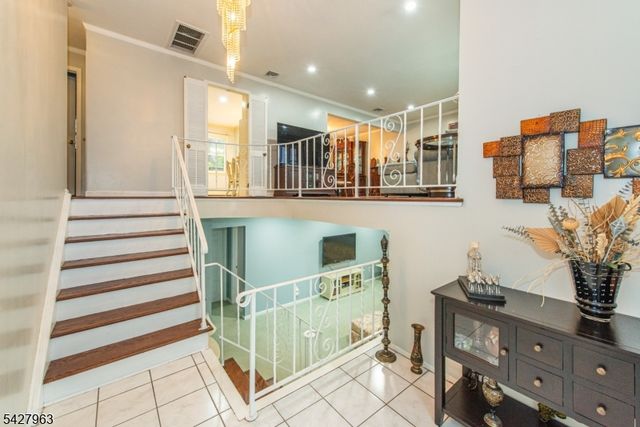 53 N Hillside Ave, Roxbury Twp., NJ 07847