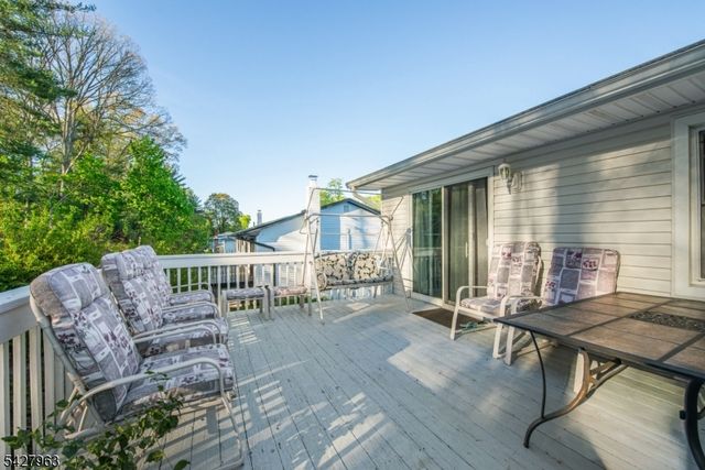 53 N Hillside Ave, Roxbury Twp., NJ 07847