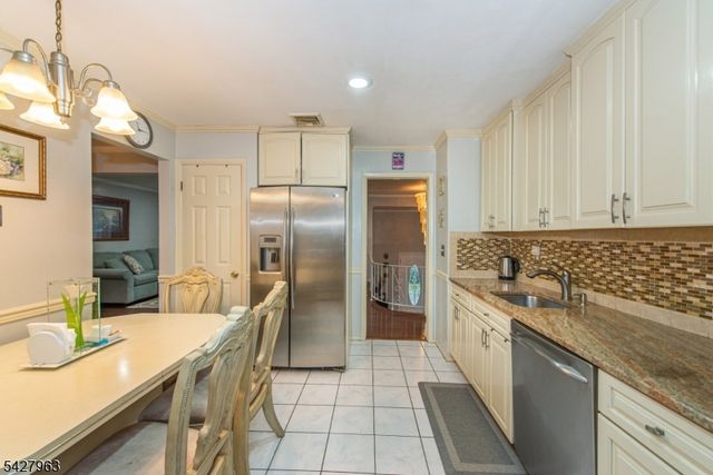 53 N Hillside Ave, Roxbury Twp., NJ 07847