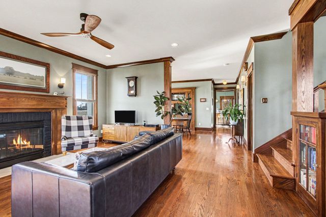 84 S 410 W, Valparaiso, IN 46385