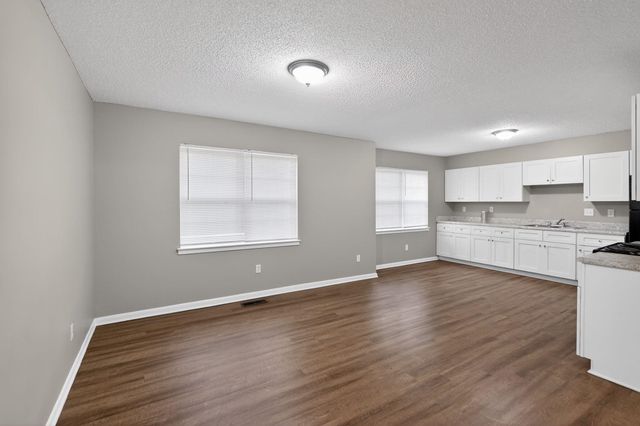 3696 JOSLYN ST, Memphis, TN 38128