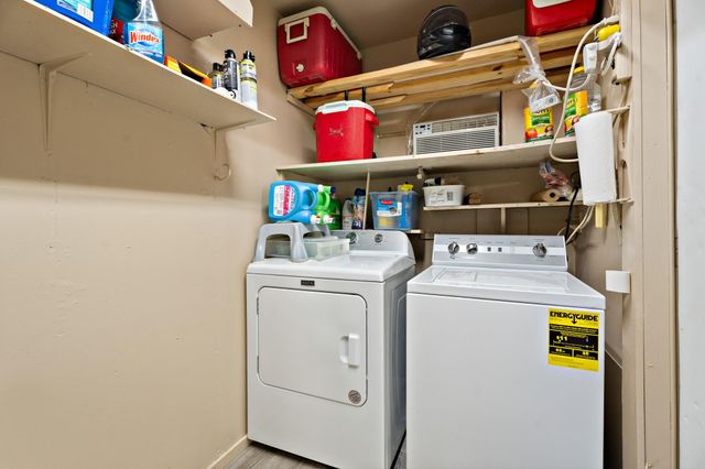 3836 Laura Leigh Drive, Friendswood, TX 77546