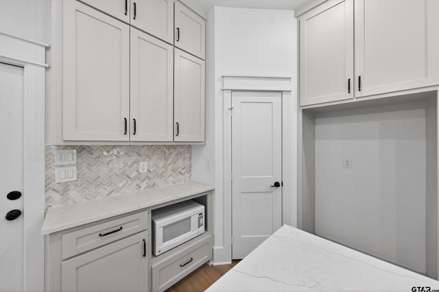 309 N Loveless, Bullard, TX 75757