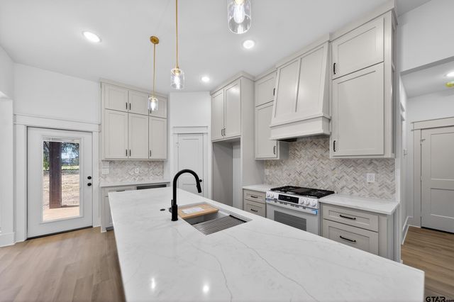 309 N Loveless, Bullard, TX 75757