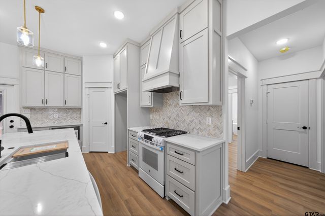 309 N Loveless, Bullard, TX 75757