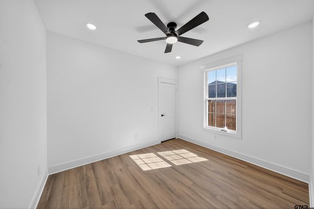 309 N Loveless, Bullard, TX 75757