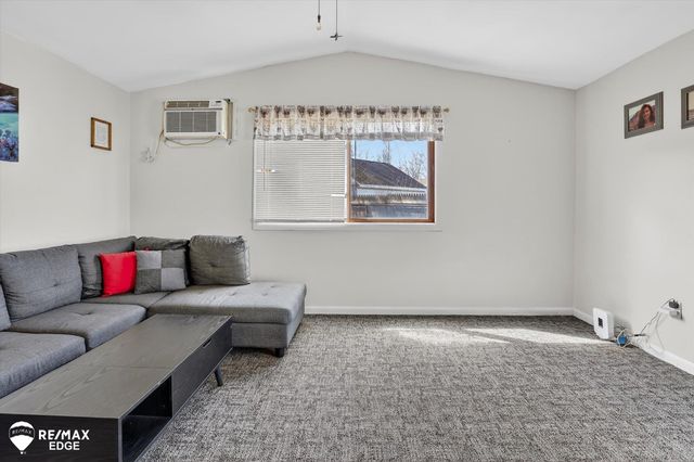 1388 Transue Avenue, Burton, MI 48509