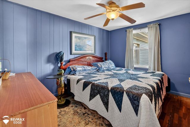 1388 Transue Avenue, Burton, MI 48509