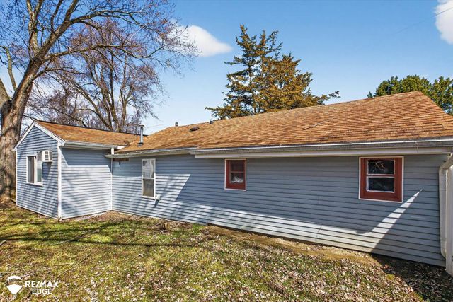 1388 Transue Avenue, Burton, MI 48509