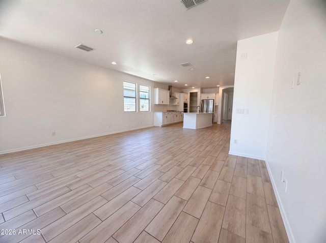 2831 W RAINBOW Drive, San Tan Valley, AZ 85144