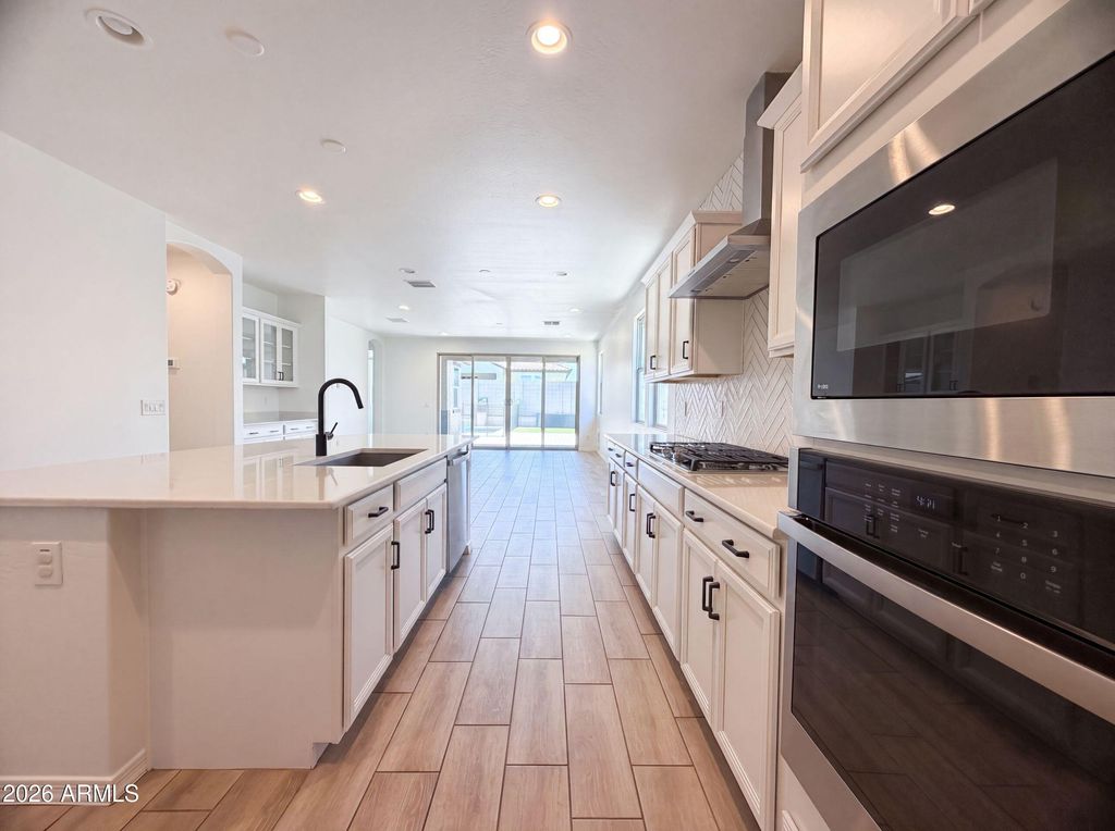 2831 W RAINBOW Drive, San Tan Valley, AZ 85144 — photo 2