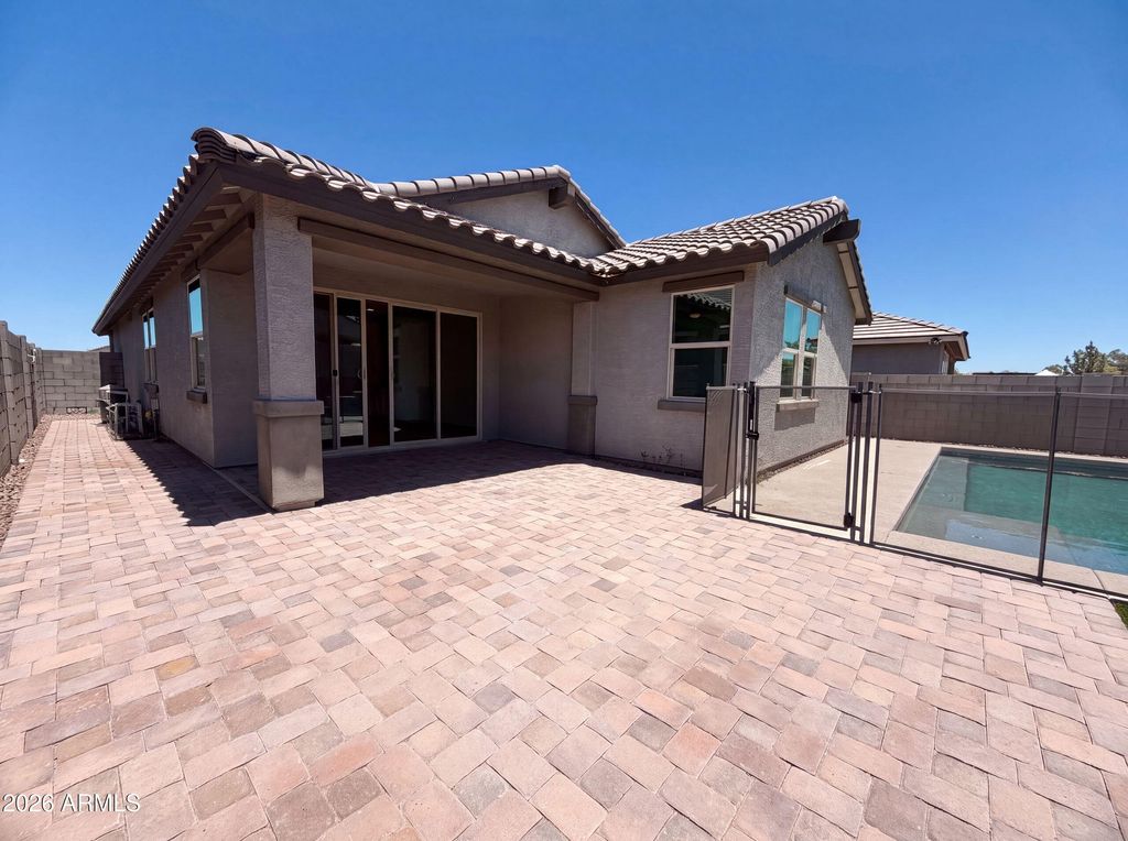 2831 W RAINBOW Drive, San Tan Valley, AZ 85144 — photo 5