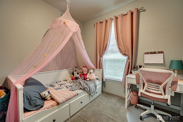 1020 Harmony Drive, Longview, WA 98632