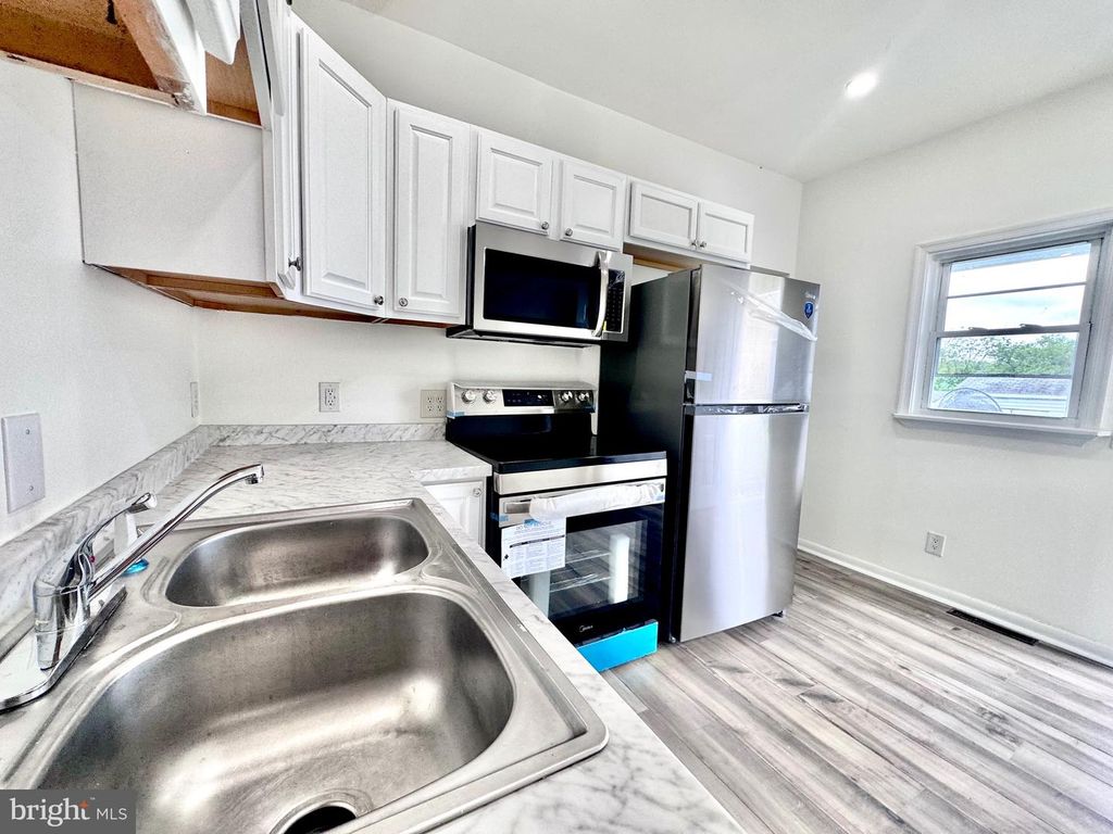 Image 30 of property listing at 31 MARION ST, Cumberland, MD 21502