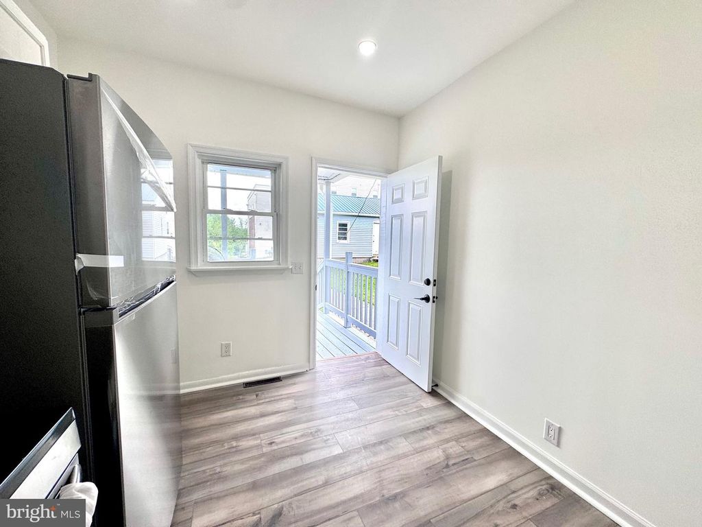 Image 31 of property listing at 31 MARION ST, Cumberland, MD 21502