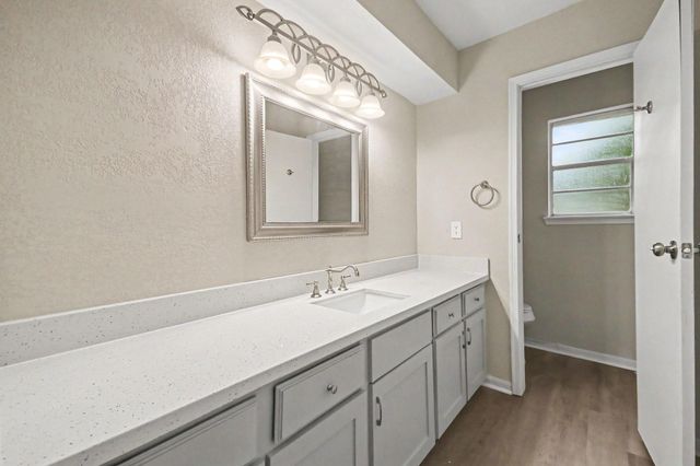 3810 Clover Drive, Alvin, TX 77511