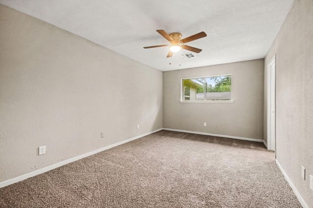 3810 Clover Drive, Alvin, TX 77511