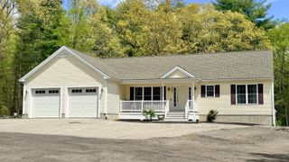 429/A Winthrop, Taunton, MA 02780