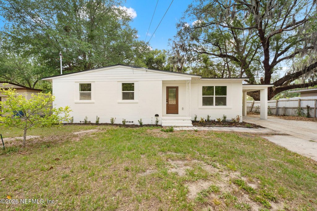 3806 CAMBAY Place, Jacksonville, FL 32210