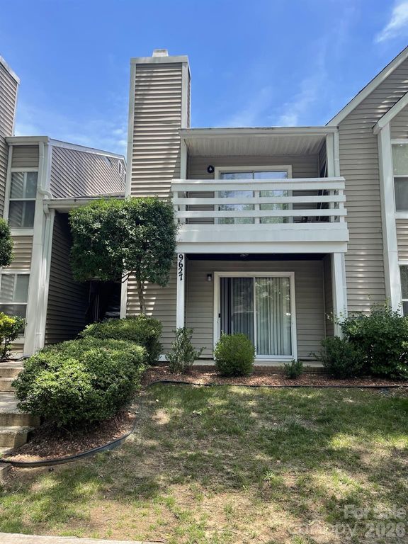 9627 Vinca Circle, Charlotte, NC 28213