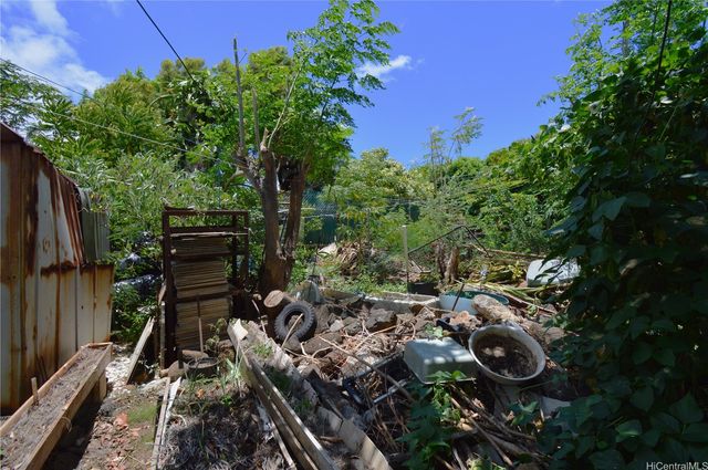 1319 Arsenal Road, Honolulu, HI 96819