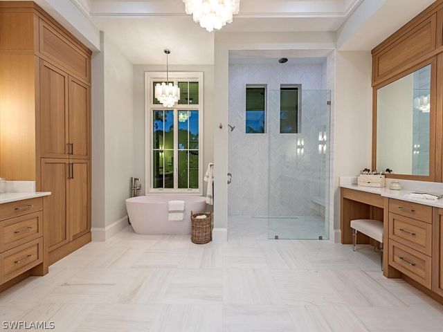 448 Devils LN, Naples, FL 34103