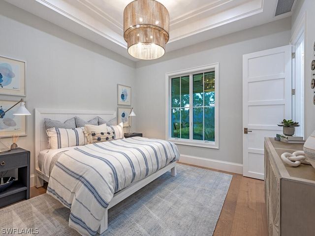 448 Devils LN, Naples, FL 34103