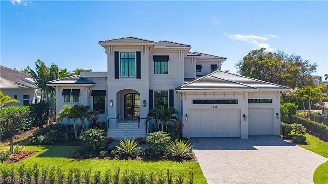 448 Devils LN, Naples, FL 34103