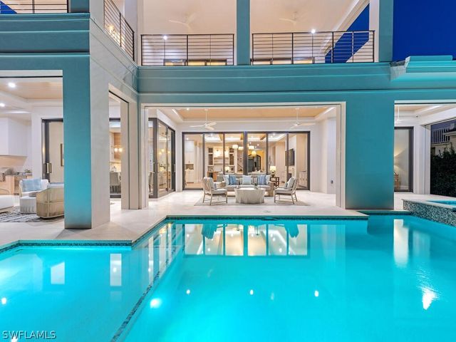 448 Devils LN, Naples, FL 34103