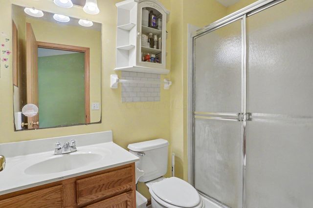 377 Cobblestone Drive, Delaware, OH 43015