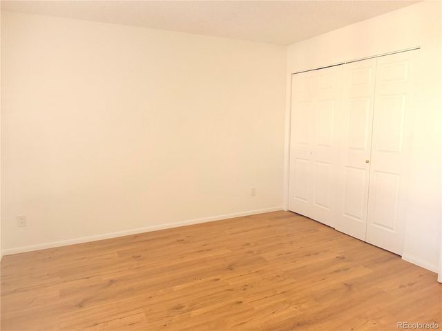 6475 S Dayton Street 102, Englewood, CO 80111