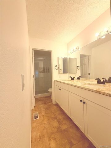 6475 S Dayton Street 102, Englewood, CO 80111