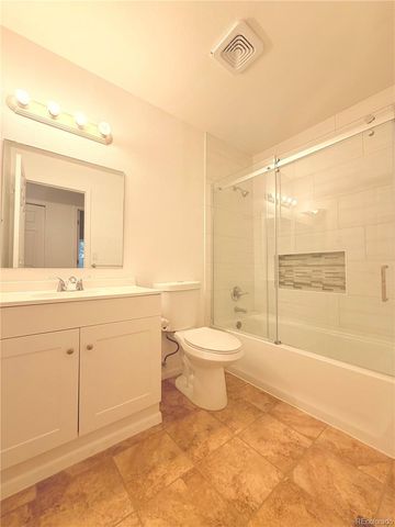6475 S Dayton Street 102, Englewood, CO 80111