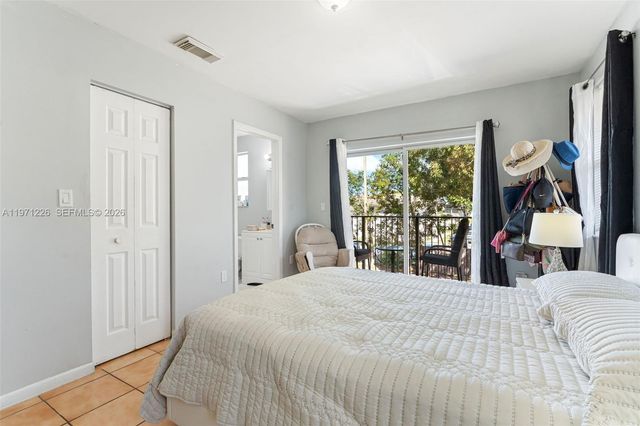 7111 SW 129th Ave 6, Miami, FL 33183