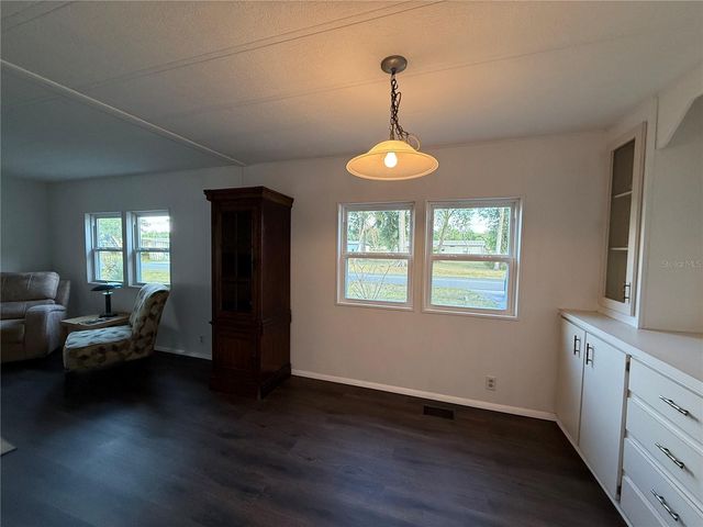 27 S BOBWHITE ROAD, Wildwood, FL 34785