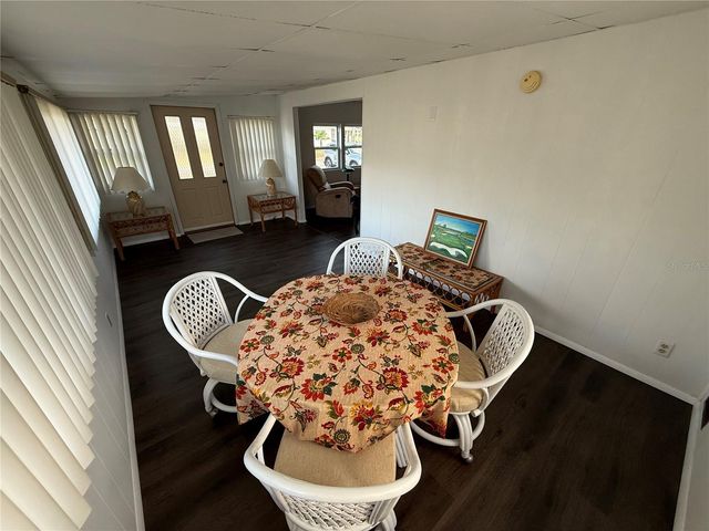 27 S BOBWHITE ROAD, Wildwood, FL 34785