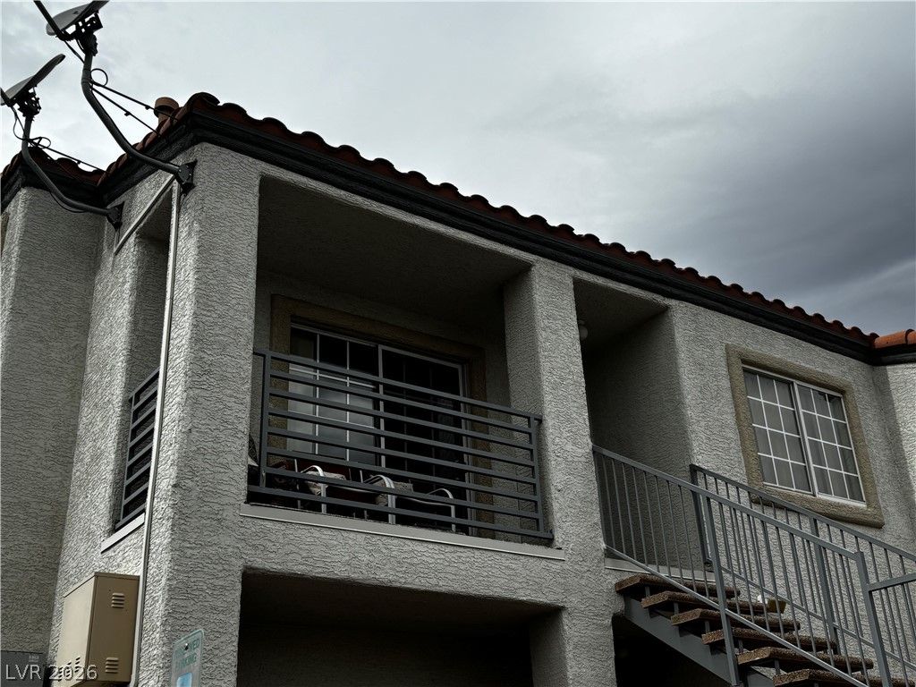 3318 North Decatur Boulevard 2168, Las Vegas, NV 89130 — exterior