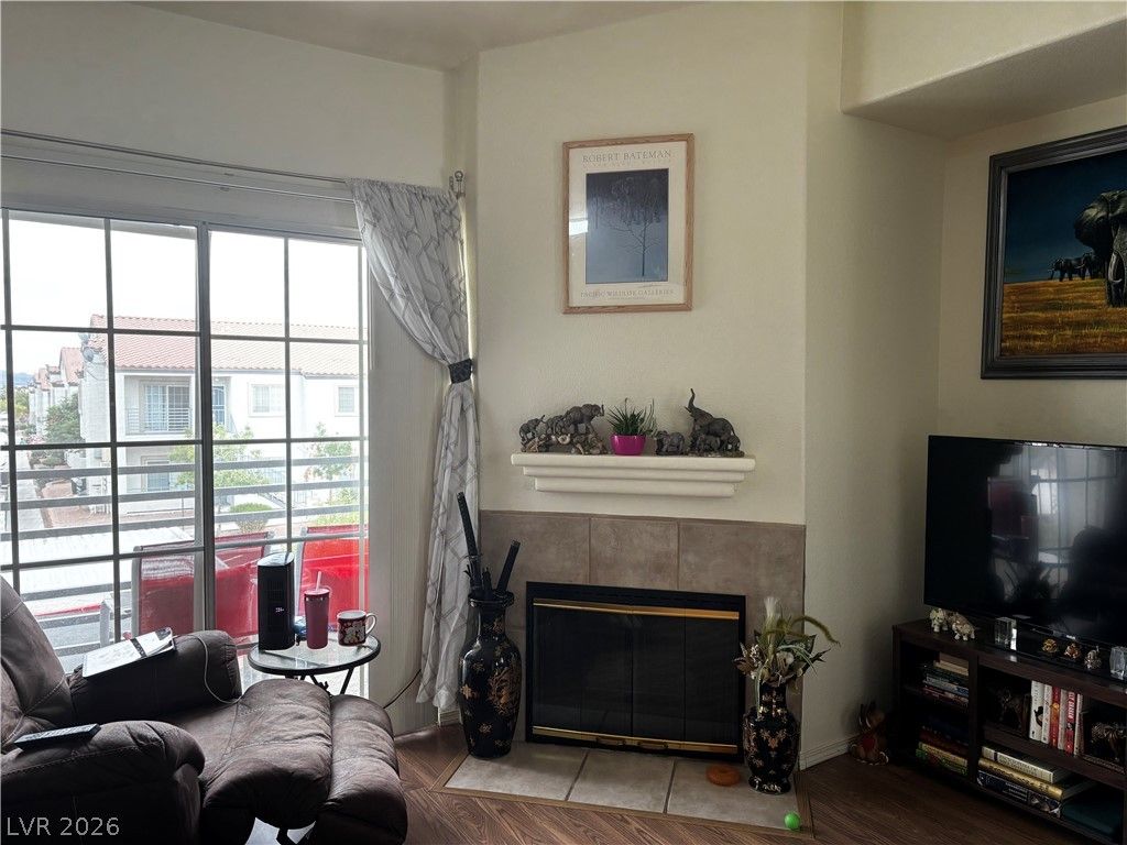 3318 North Decatur Boulevard 2168, Las Vegas, NV 89130 — photo 3
