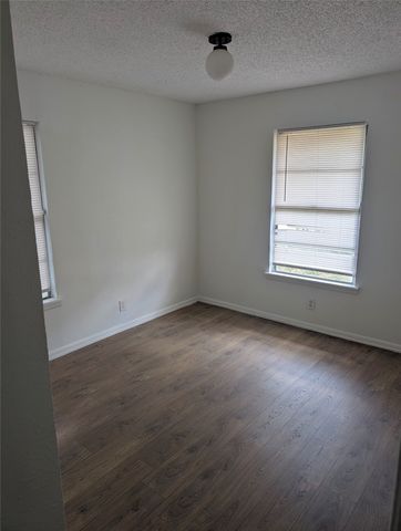5417 Mcconnell Drive, Fort Worth, TX 76134