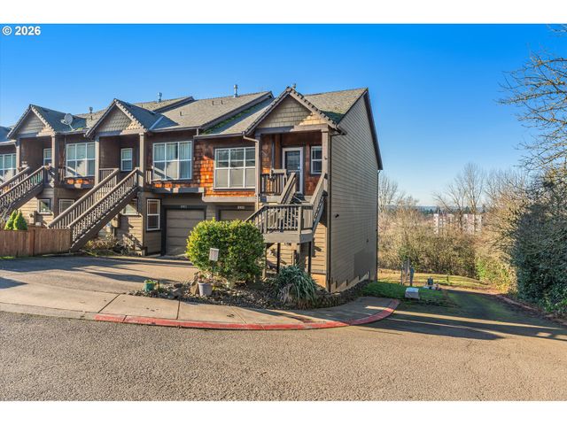 8900 Se CHLOE Ln, Happy Valley, OR 97086