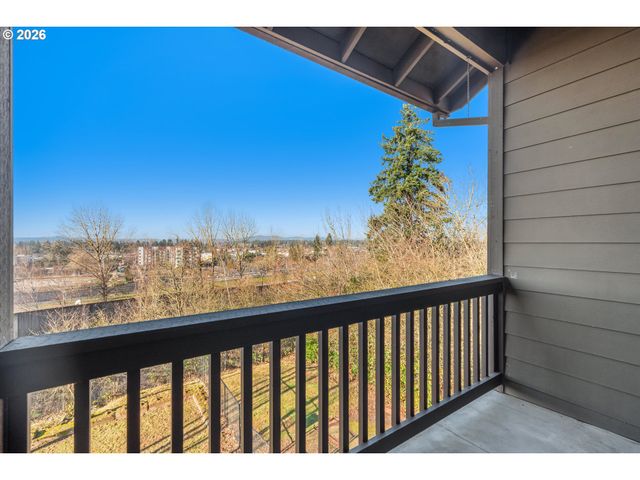 8900 Se CHLOE Ln, Happy Valley, OR 97086