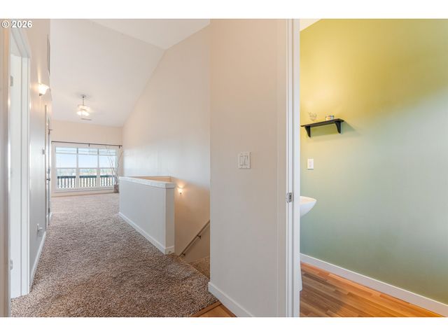 8900 Se CHLOE Ln, Happy Valley, OR 97086