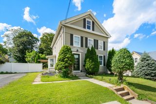 72 High St, Southbridge, MA 01550